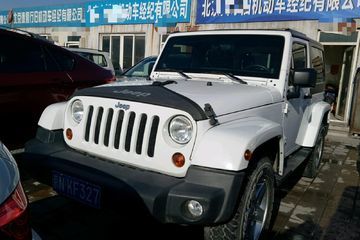 三十萬(wàn)預(yù)算，買什么越野車最好？